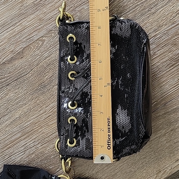 COACH POPPY BLACK SEQUINS CINCH DRAWSTRING BUCKET HANDBAG MINI 18726 - Picture 13 of 14